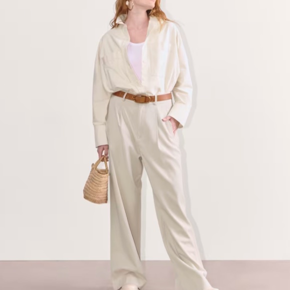 EVERLANE The Draper Pleated Pant Sandstone - Picture 5 of 6